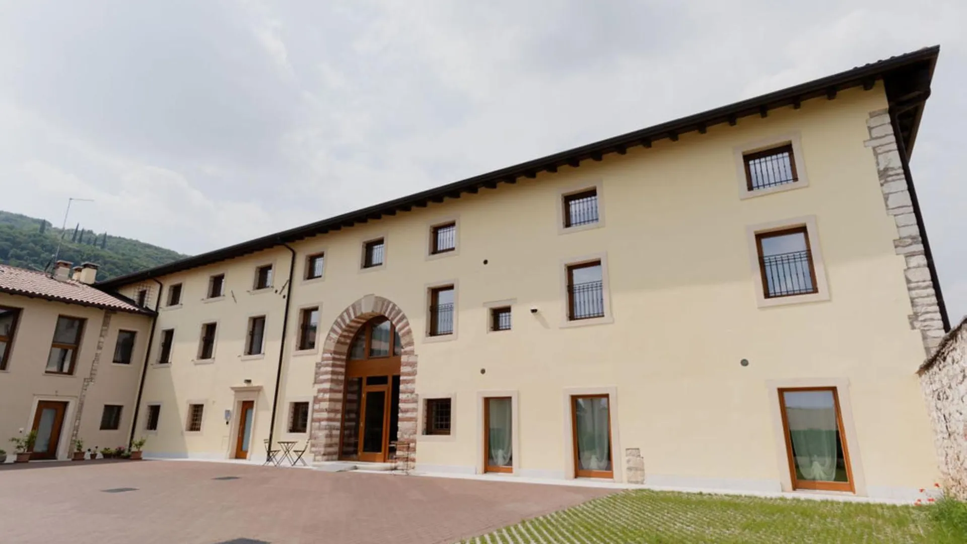 Corte Recamao- Appartamento 1 Quinto di Valpantena 0*,  イタリア